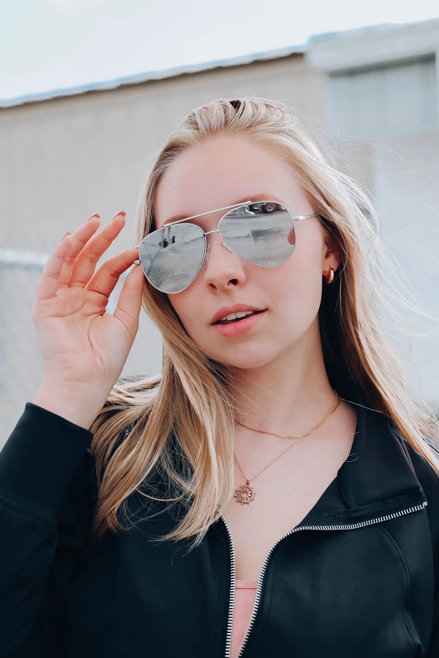 Stevie Mirrored Sunglasses - Silver x Silver