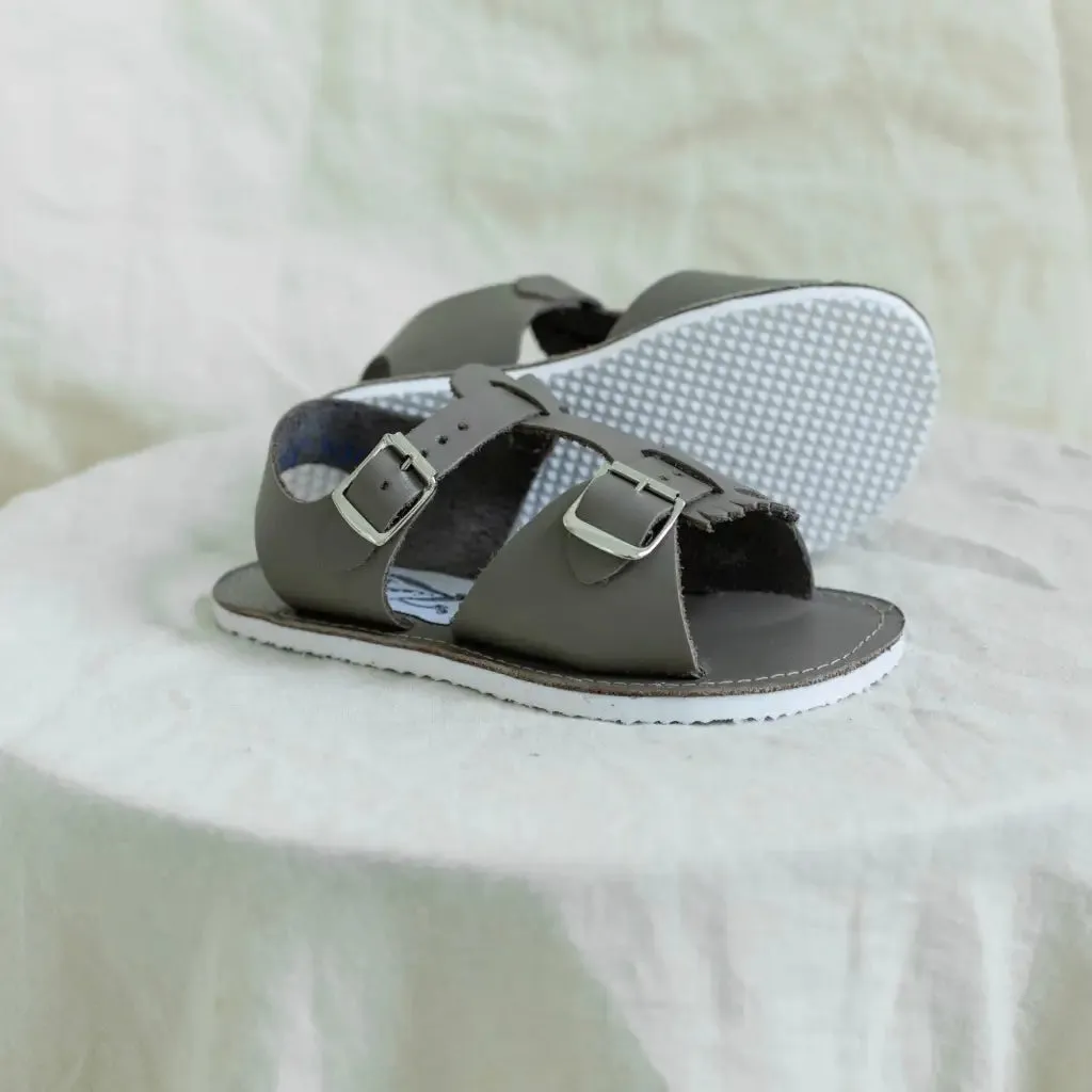 Stevie Sandal - Graphite