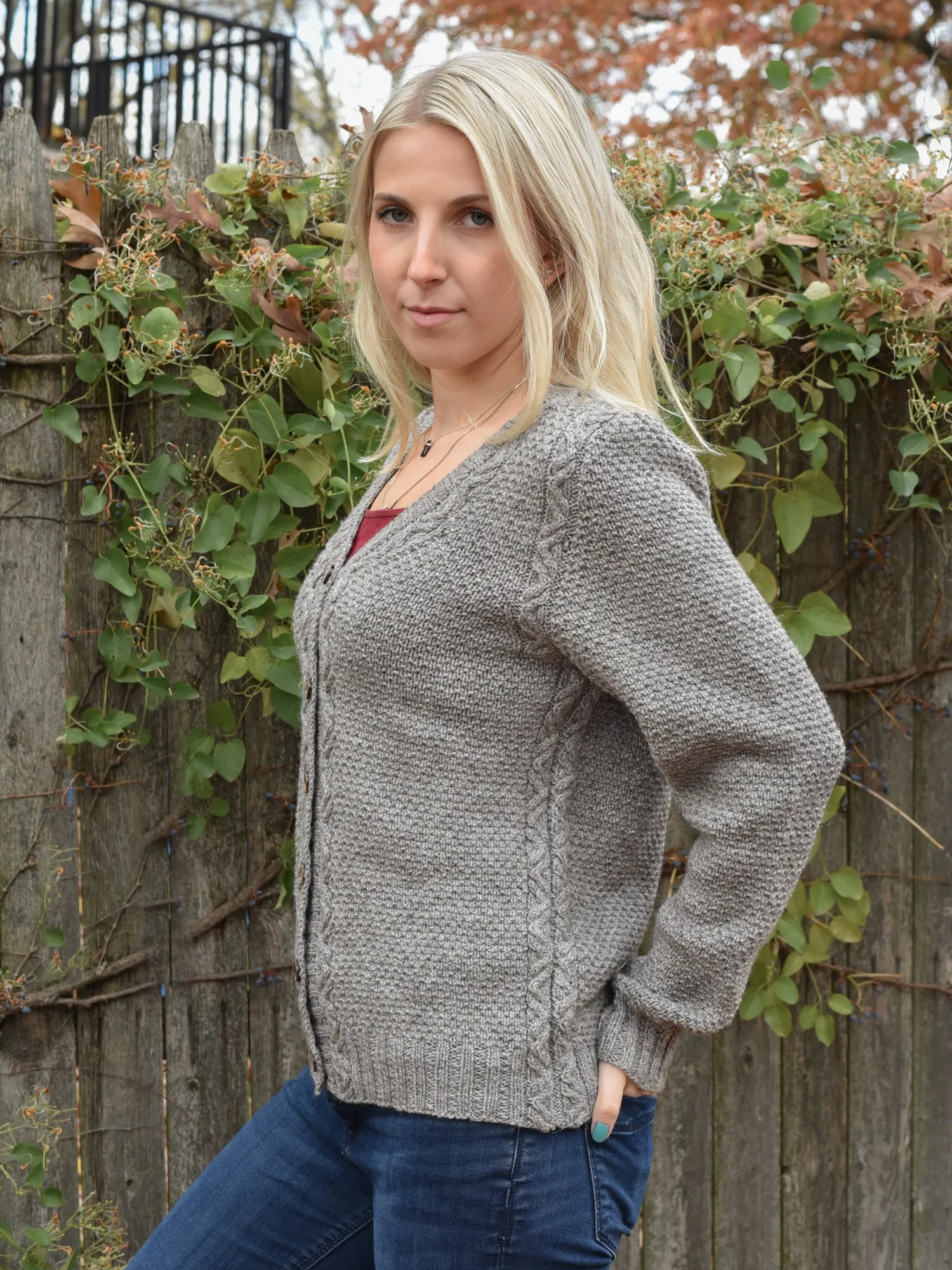 Sticks and Stones Pullover <br/><small>knitting pattern</small>