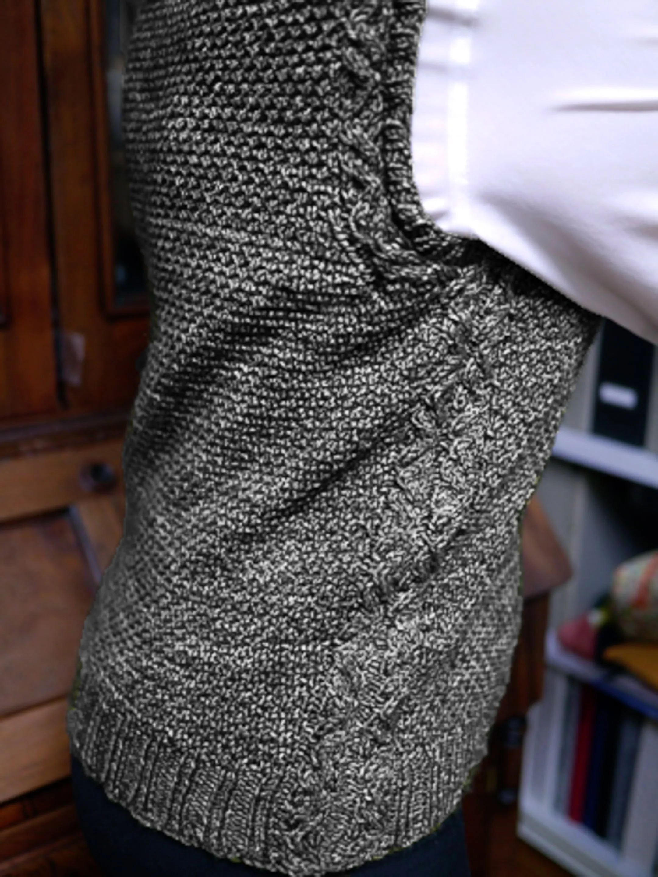 Sticks and Stones Pullover <br/><small>knitting pattern</small>