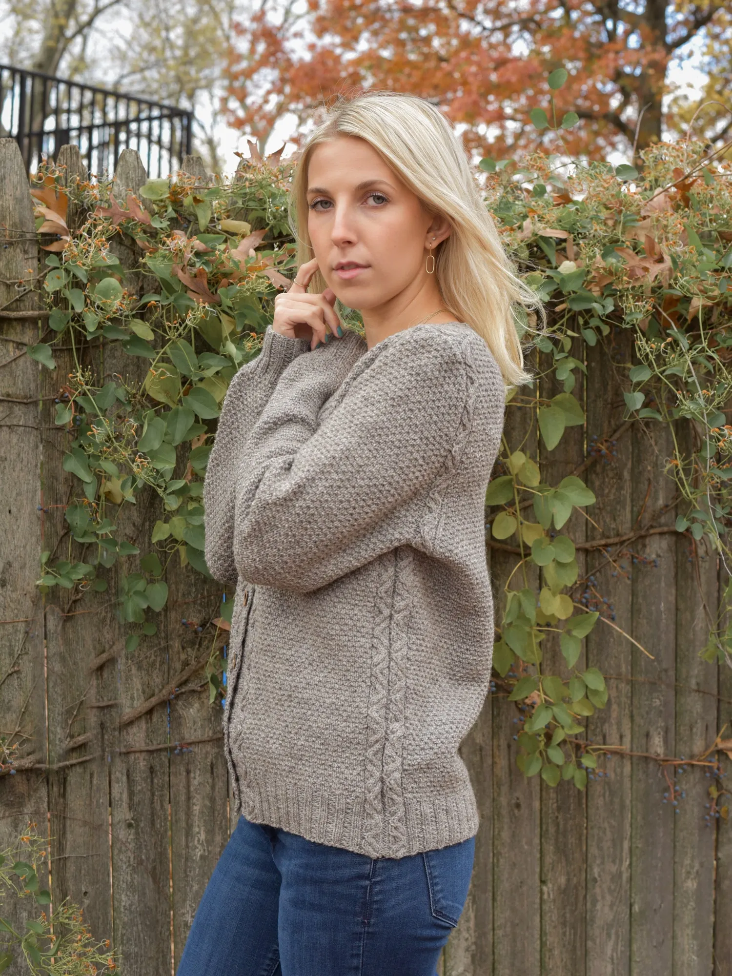 Sticks and Stones Pullover <br/><small>knitting pattern</small>