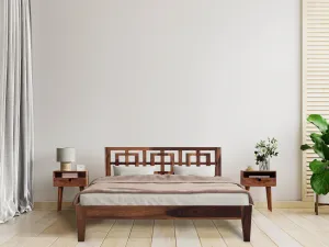 STOYA BED QUEEN Sheesham Wood (Honey Finish)