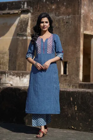 Straight Fit Kurta/Pant Set In Blue Kantha Fabric