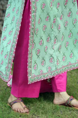 Straight Pants With Elasticated Waist In Rani Color