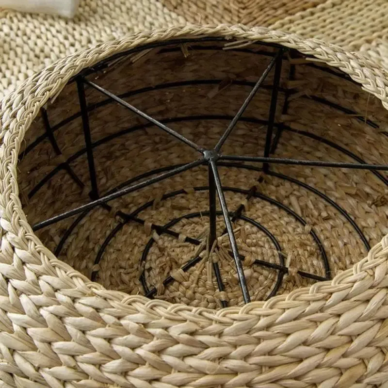 Straw Round Pouf Tatami