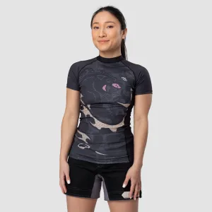 STRIKE Women's Short Sleeve Rash Guard