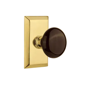 Studio Short Plate with Brown Porcelain Knob in Polished Brass