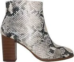 STYLE & CO - PARINAA FAUX LEATHER SNAKE PRINT BOOTS **FREE SHIPPING**