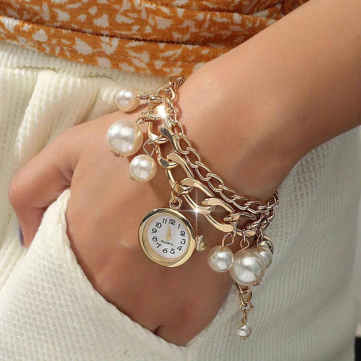 Stylish Faux Pearl Quartz Bracelet Watch for Women