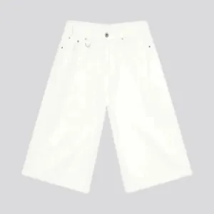 Stylish mid-rise men's jean shorts