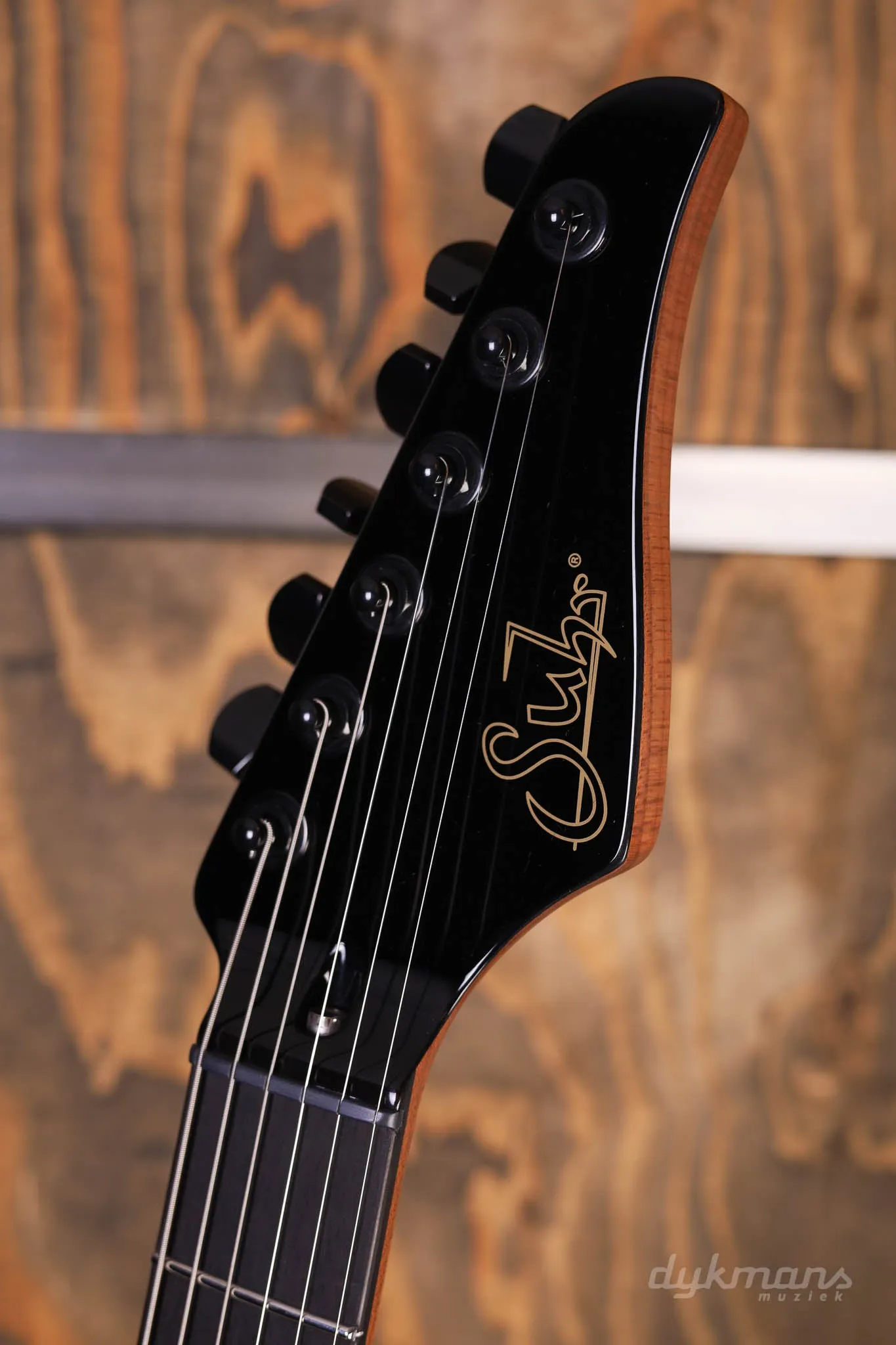 Suhr James Norbert Ivanyi Modern Signature