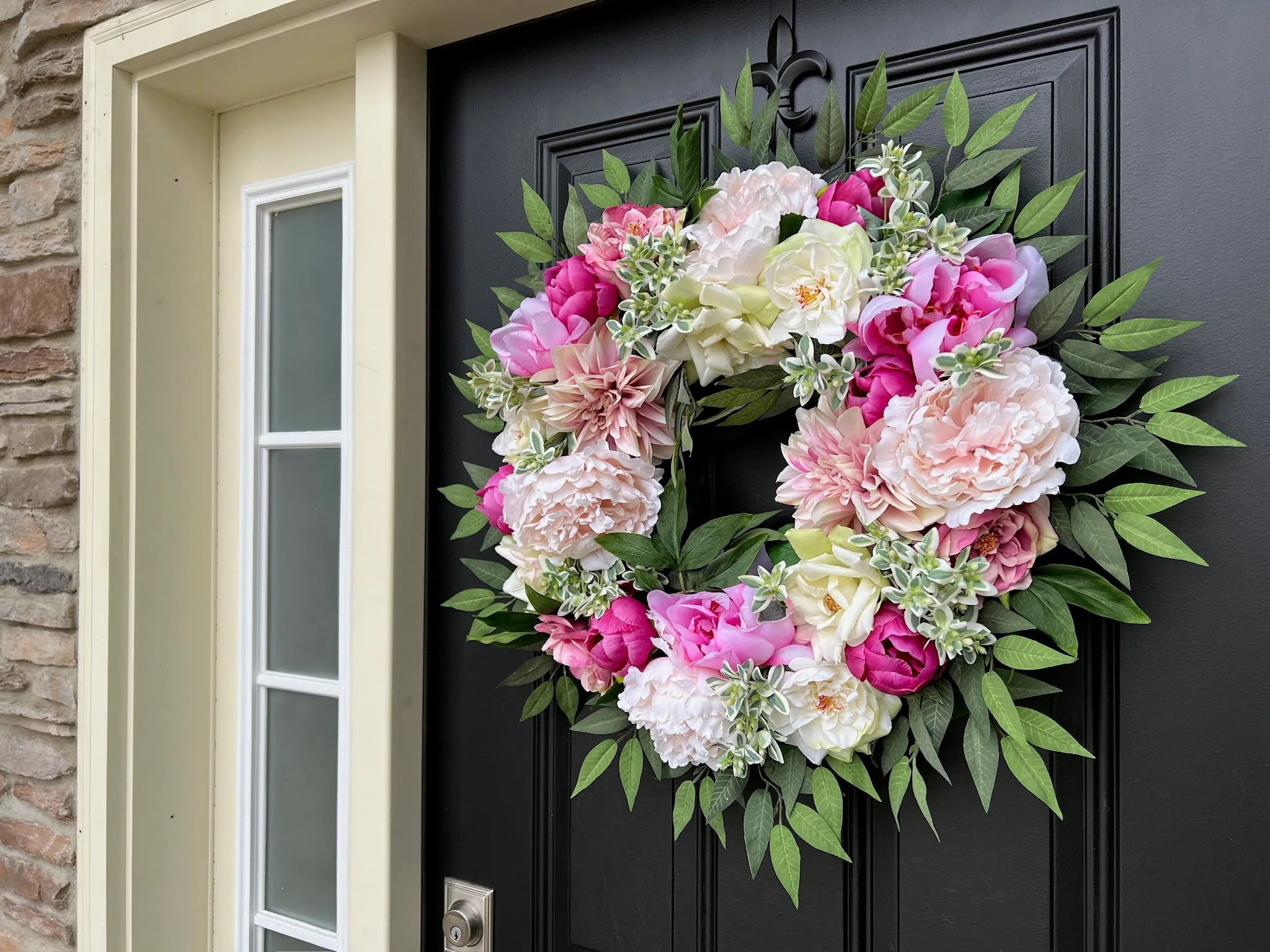 Summer Burst Wreath with Dahlias, Peonies & Magnolia Flowers