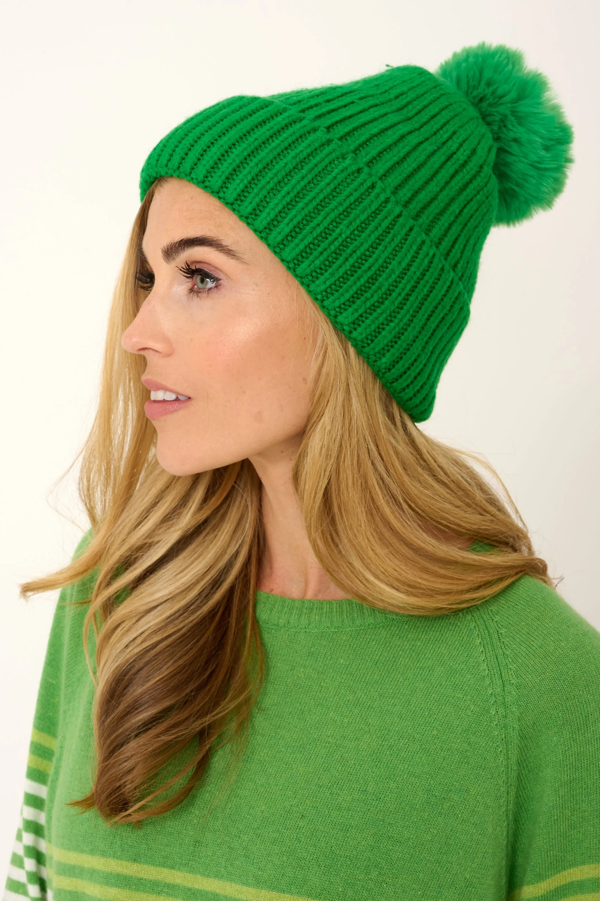 Super Soft Chunky Cashmere Mix Hat with Pom Pom in Bright Green