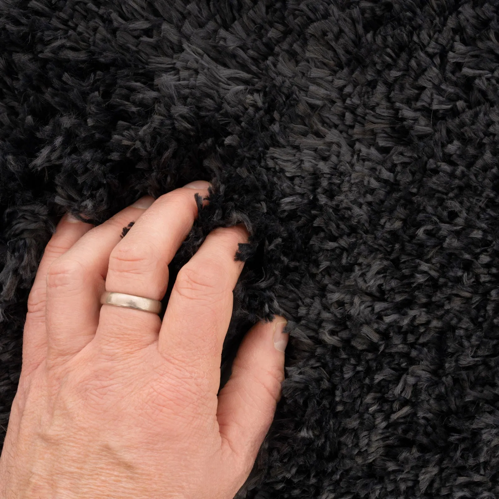 Super Soft Luxury Charcoal Shaggy Rug