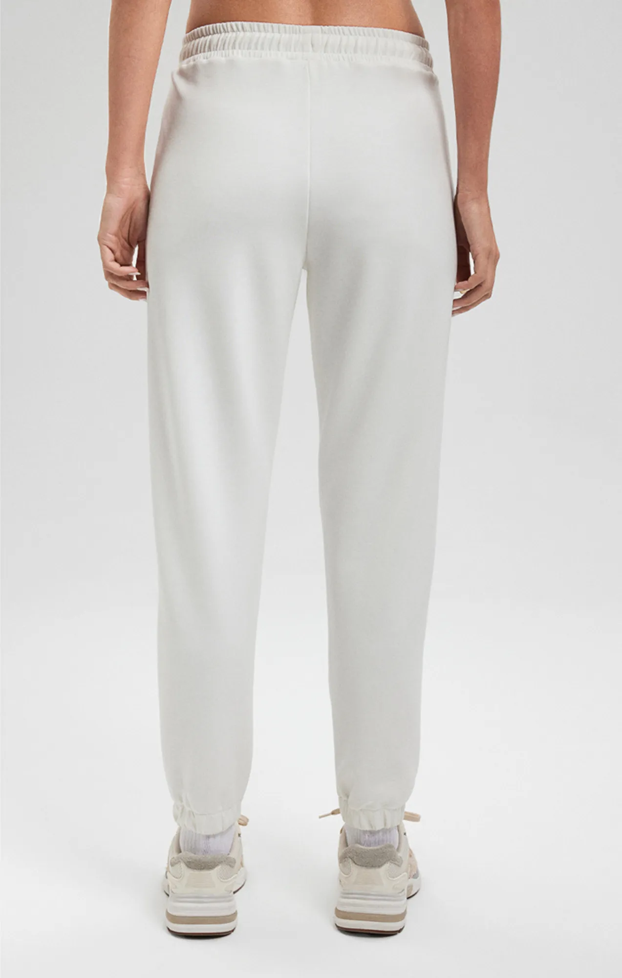 SWEATPANTS IN ANTIQUE WHITE