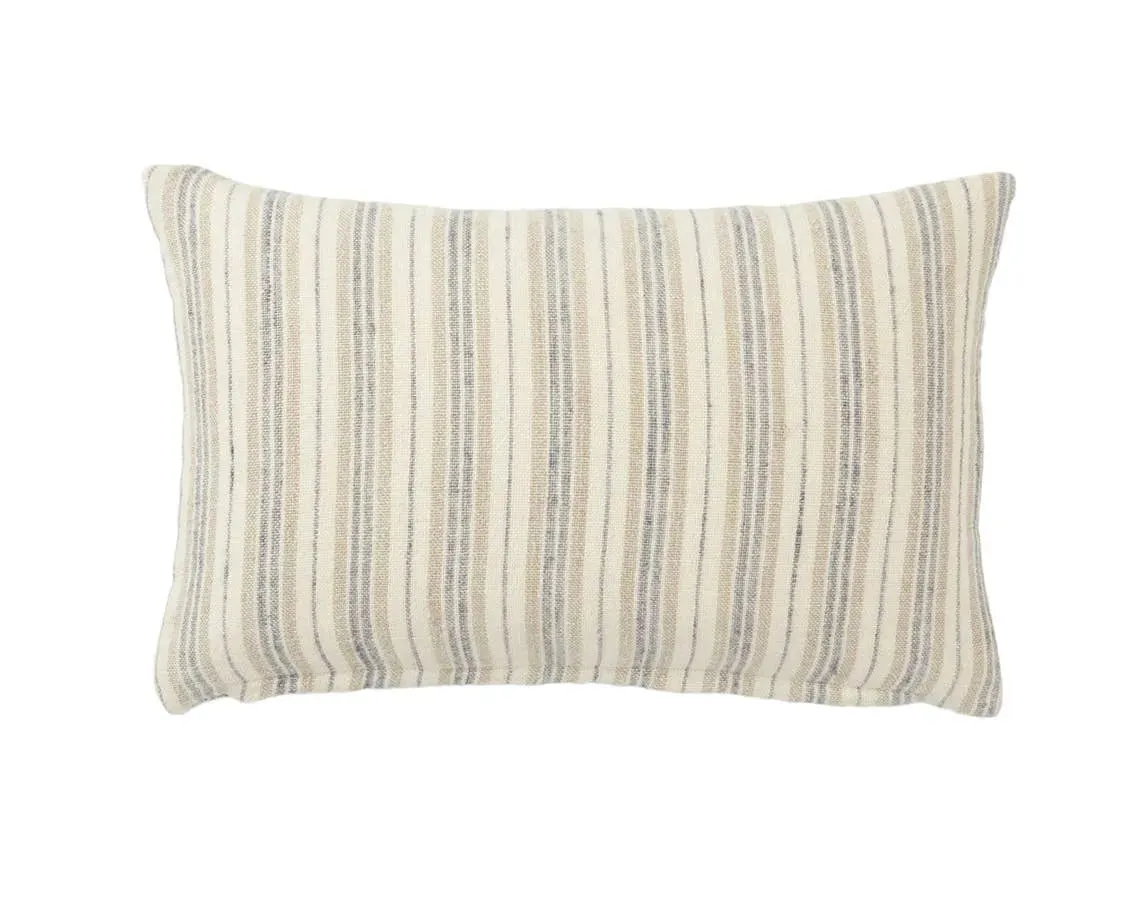 Tanzy TAN06 Cream/Silver Pillow