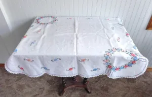 Tea Cloth Embroidered Tablecloth Floral 34 Inches Square 1930s Bridge Cloth Card Table