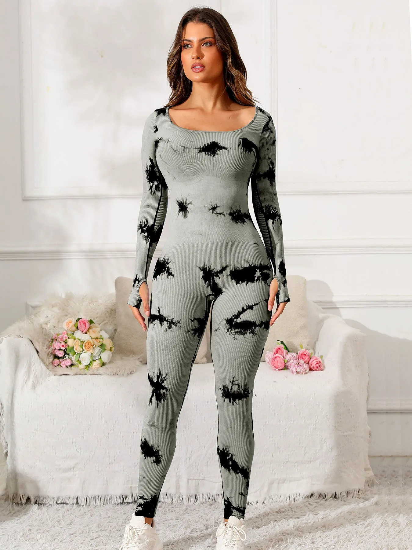 TEEK - Scoop Neck Long Sleeve Active Jumpsuit