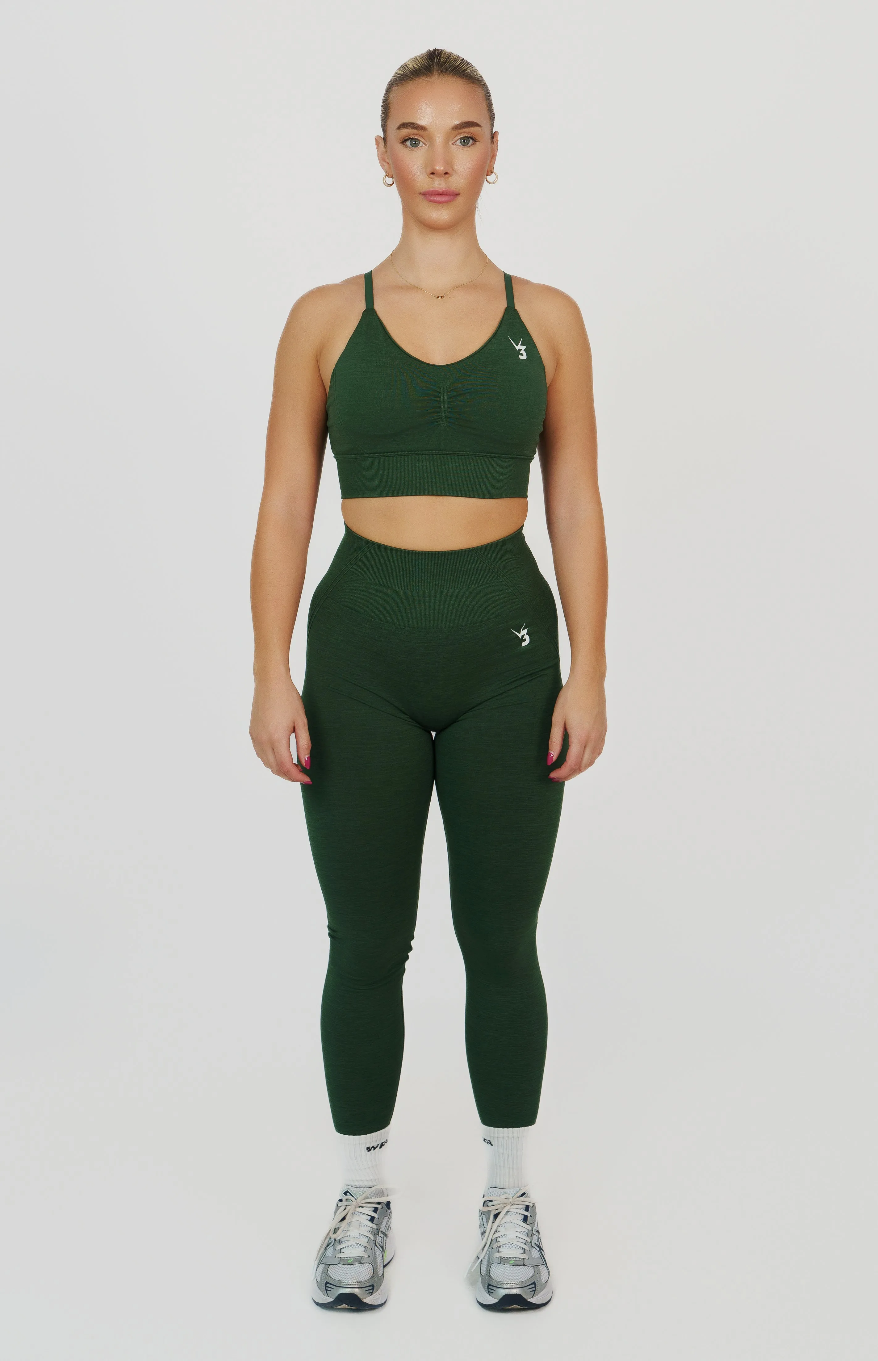 Tempo Seamless Multi-Way Sports Bra - Hunter Green