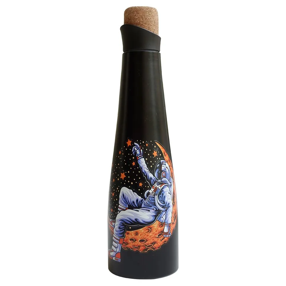 The Better Home Insulated Stainless Steel Water Bottle with Cork Cap 750ml | 18 Hours of Insulation | Hot and Cold Water for Office School Gym | Airtight Leak Proof BPA Free | Unique Astronaut Print