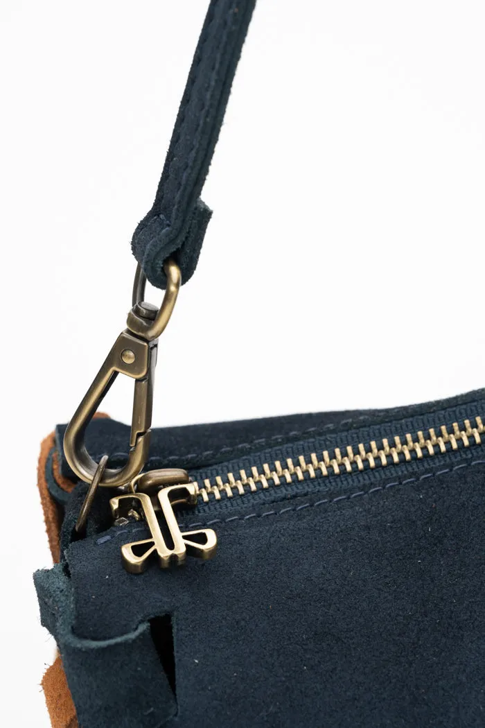 The Chain Interlocking Leather Shoulder Bag Blue and Brown