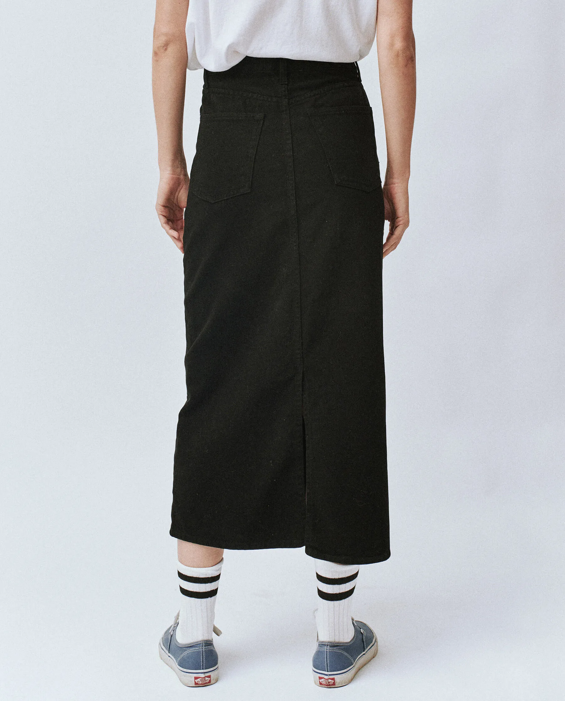 The Column Skirt. -- Black