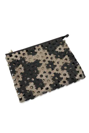 The Daisy Interlocking Leather Clutch Large Grey