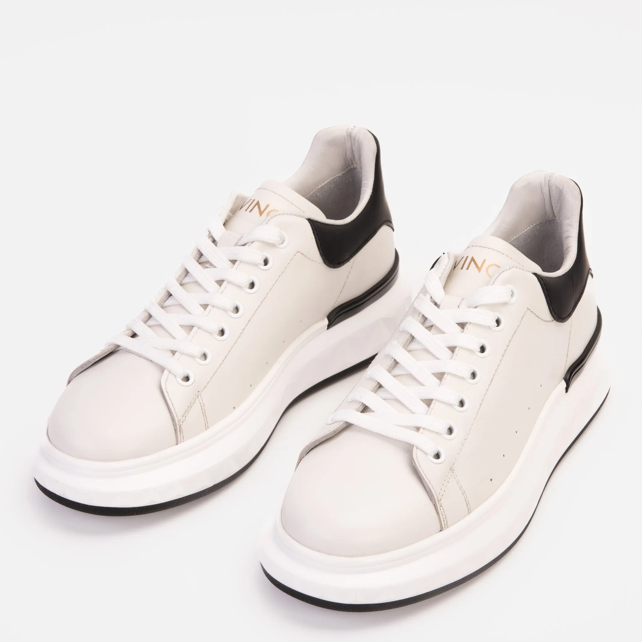 The Linq White Leather Men Sneaker