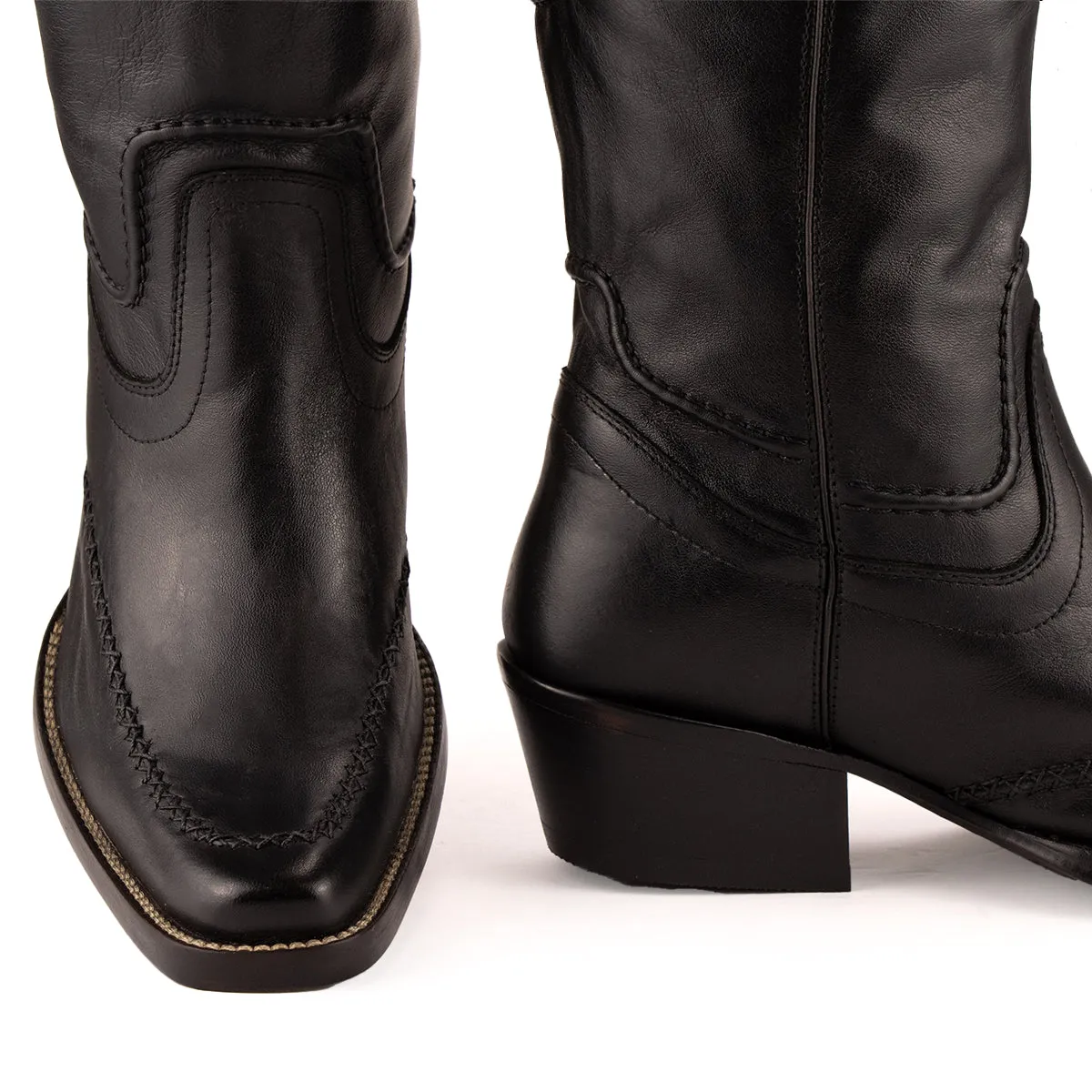 The Montana Boot in Black