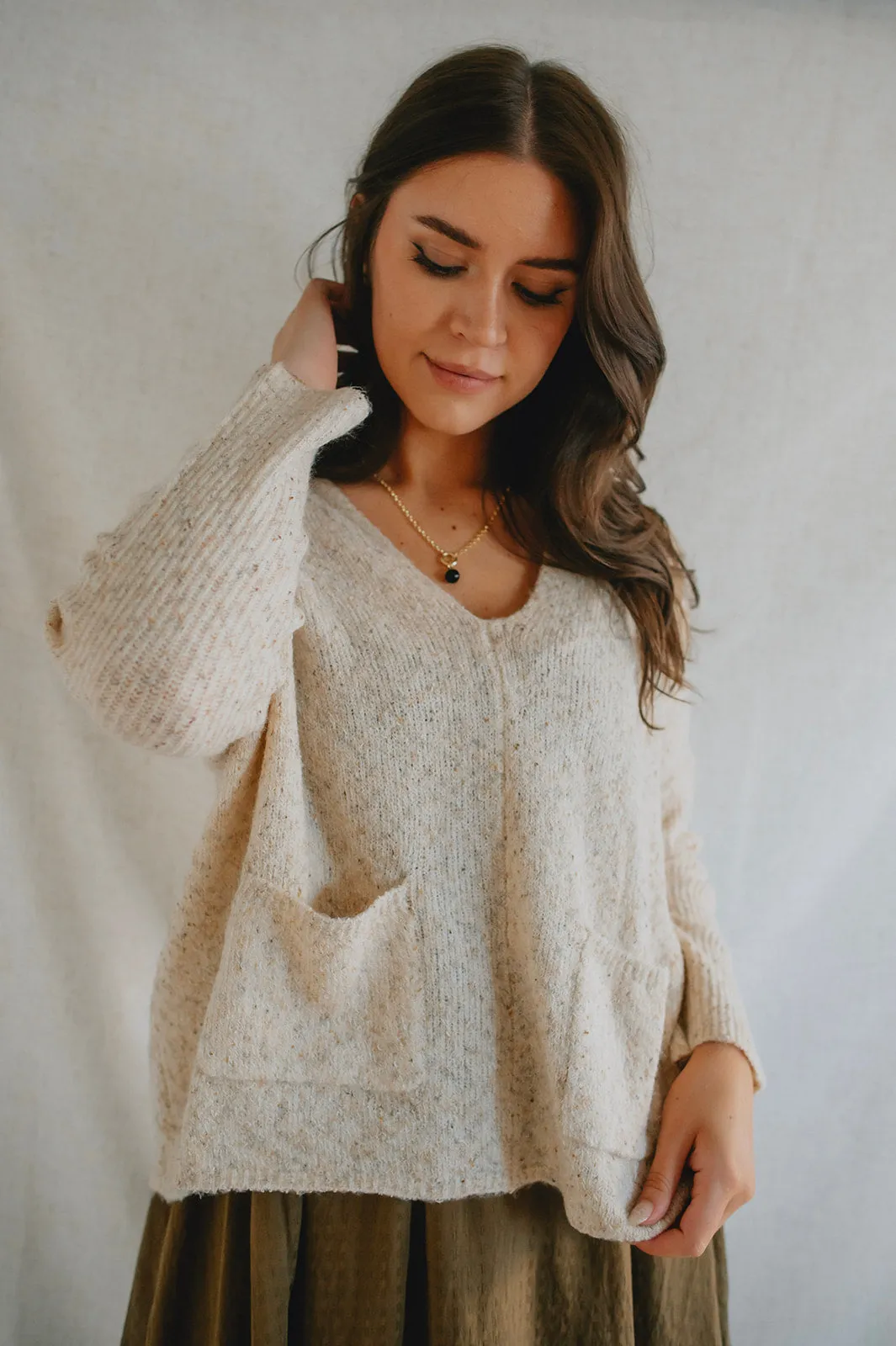 The Robin Pocket Sweater - Oatmeal