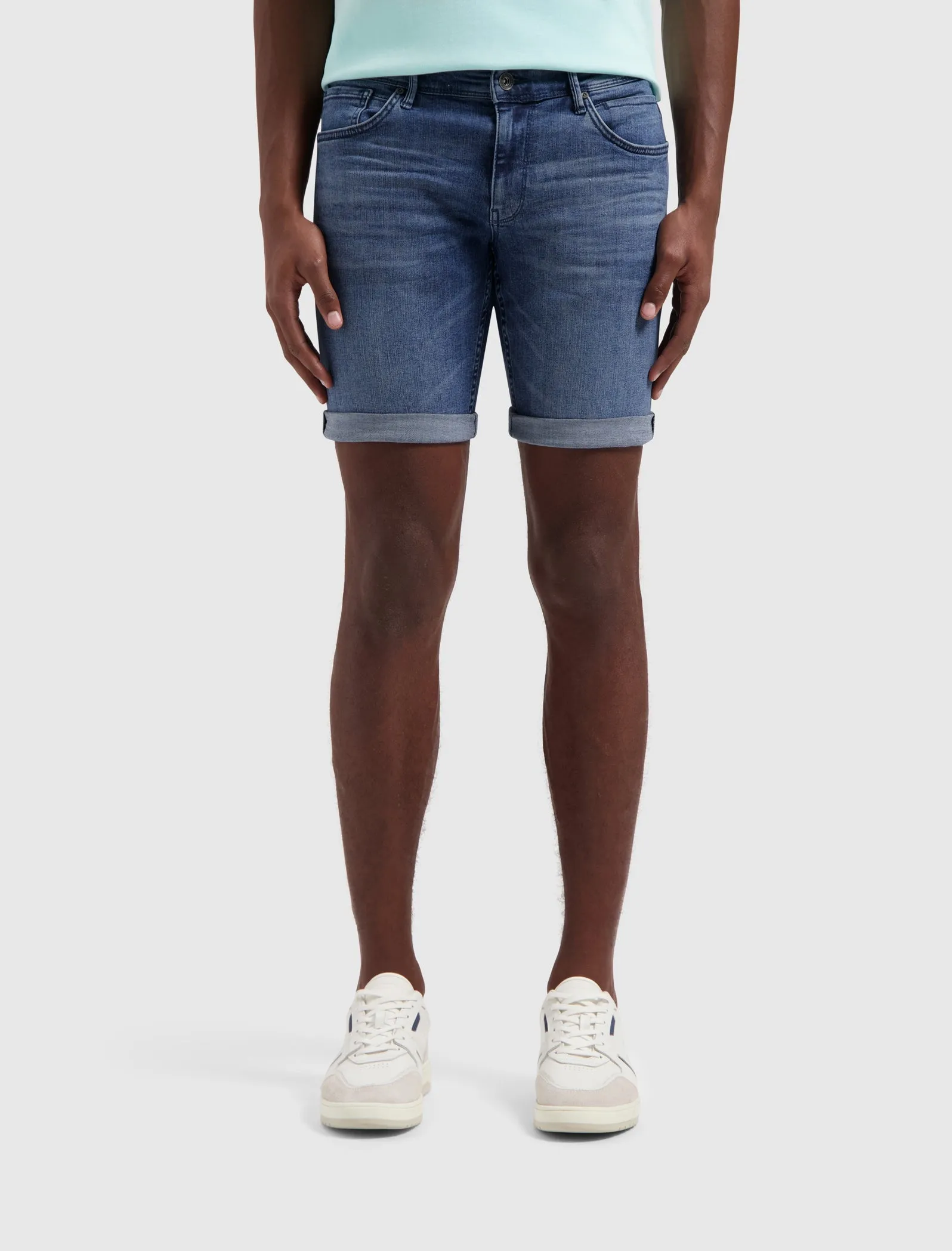 The Steve Skinny Fit Shorts | Denim Mid Blue