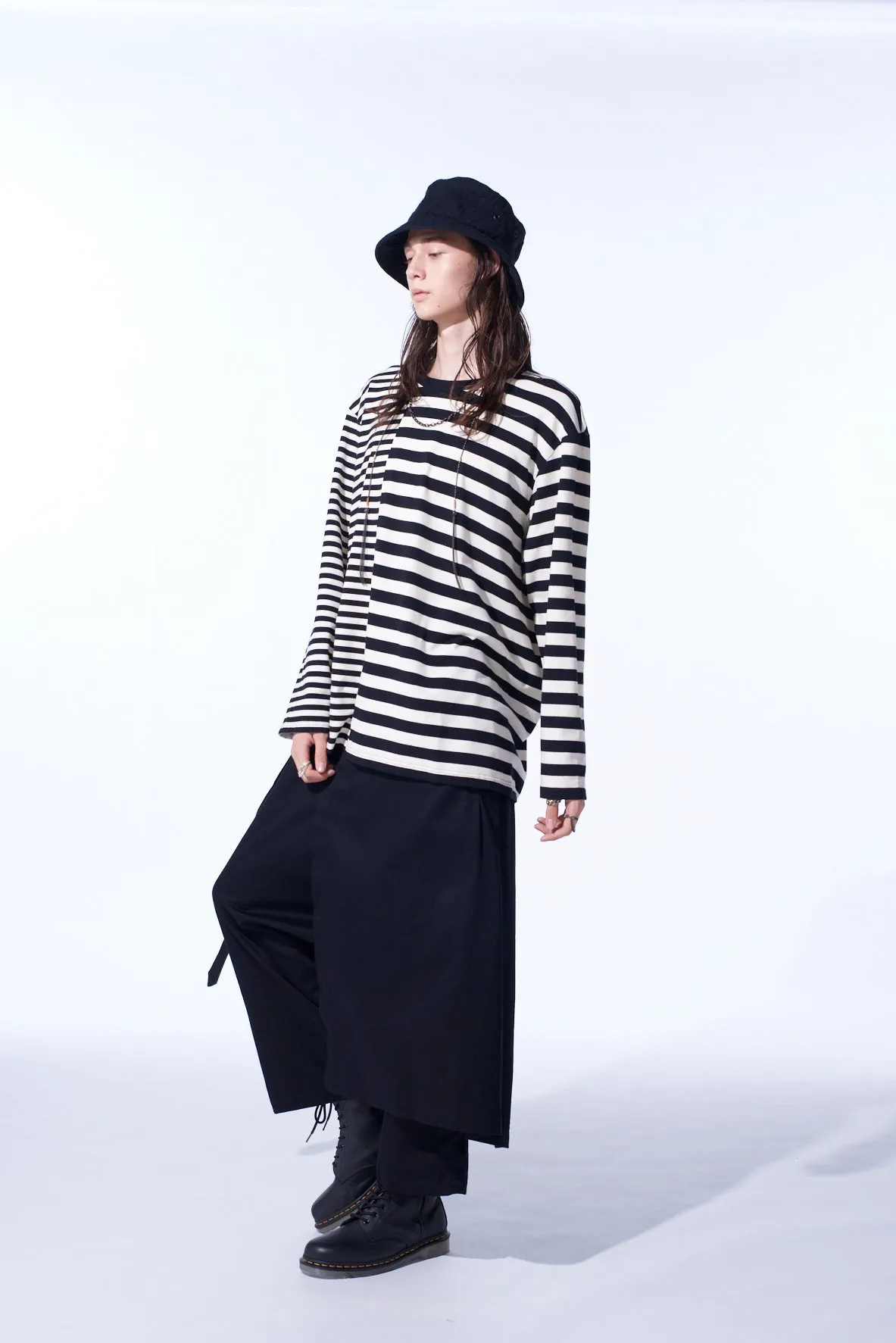 THIN STRIPE   THICK STRIPE SHIFTING LONG SLEEVE T-SHIRT