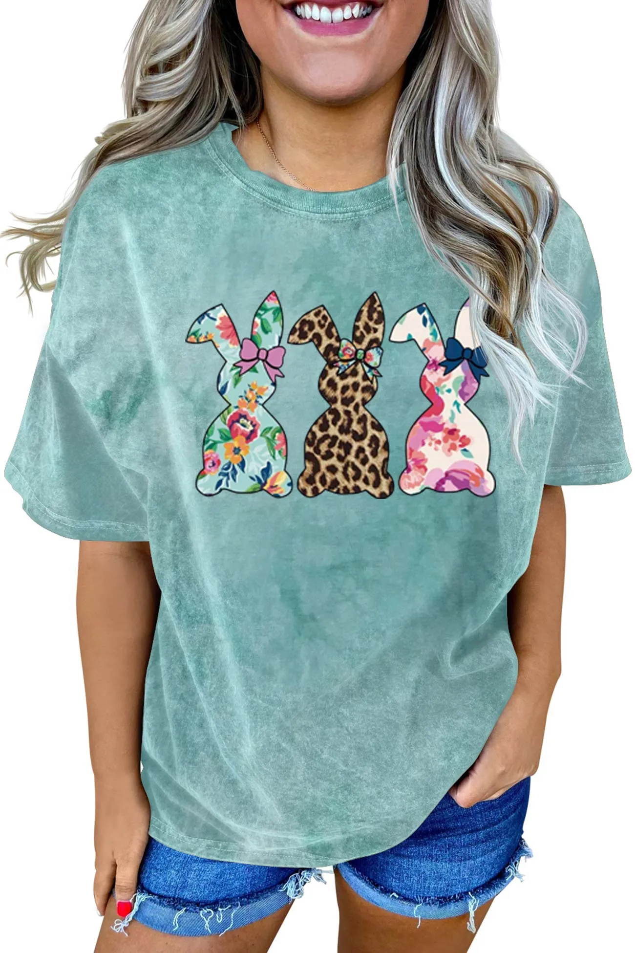 Tie-dyed Rabbit Graphic T-shirt