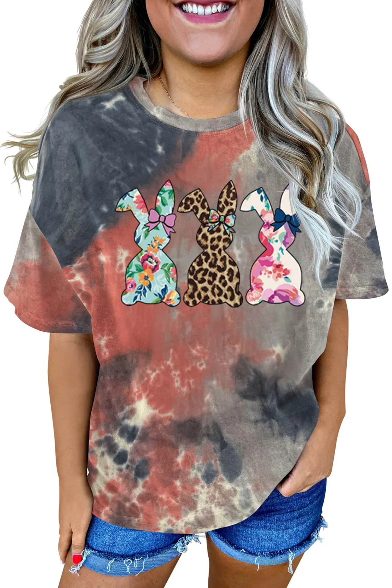 Tie-dyed Rabbit Graphic T-shirt