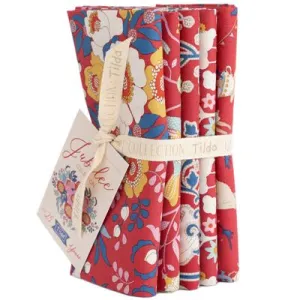 Tilda Jubilee Fat Quarter Bundle in Red 5pc TIL300182