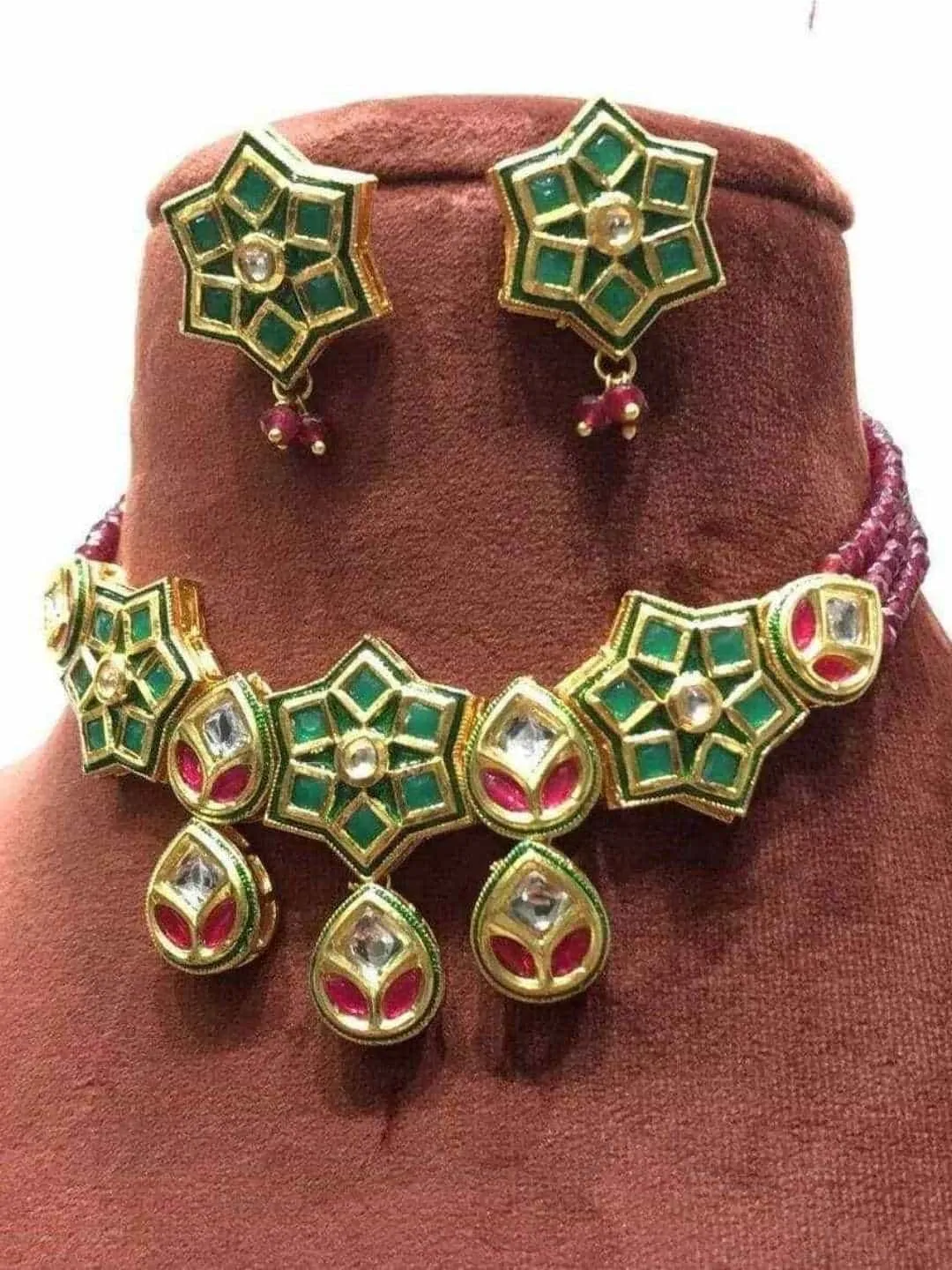 Tiny Elegant Meena Kundan Choker