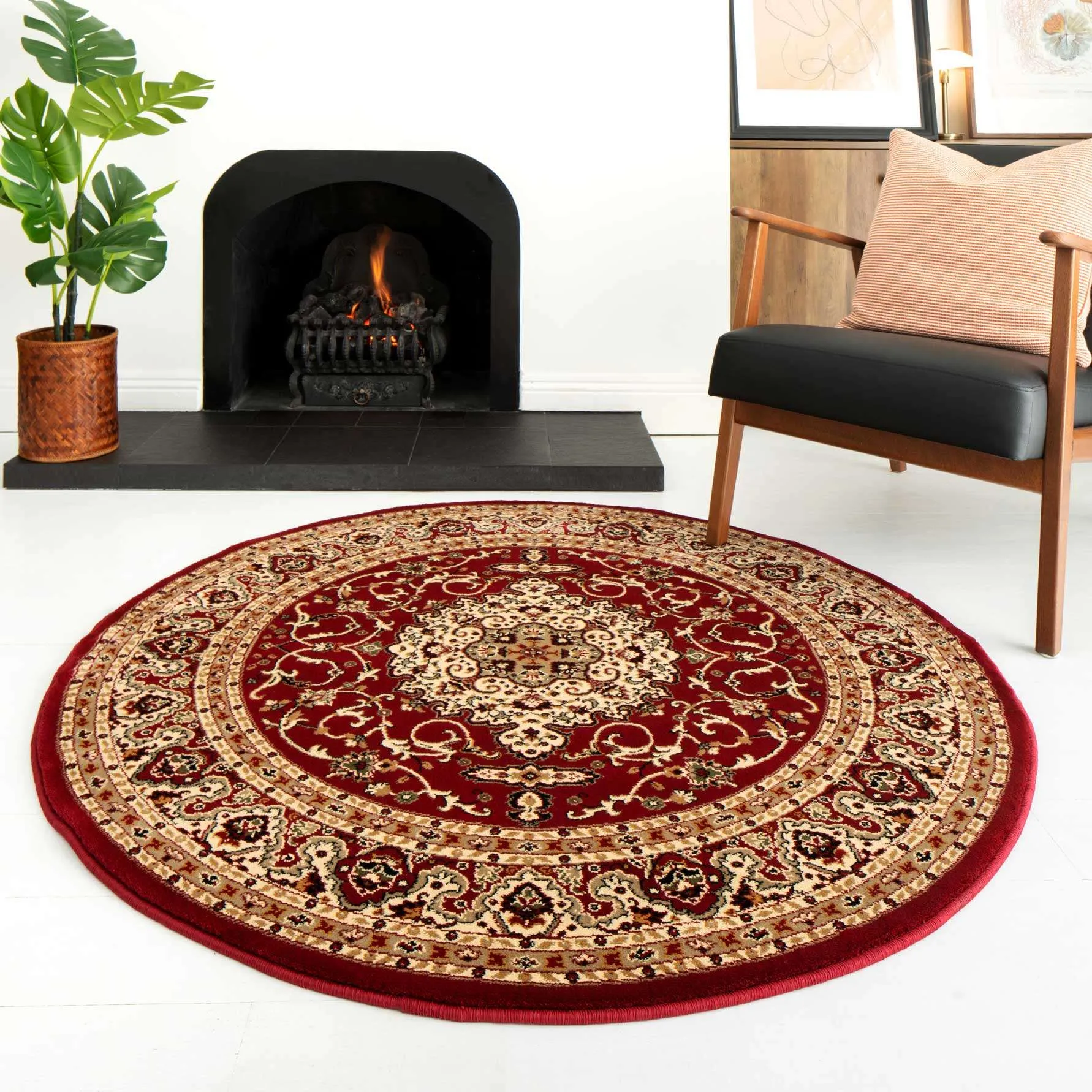 Traditional Red Bordered Round Rug