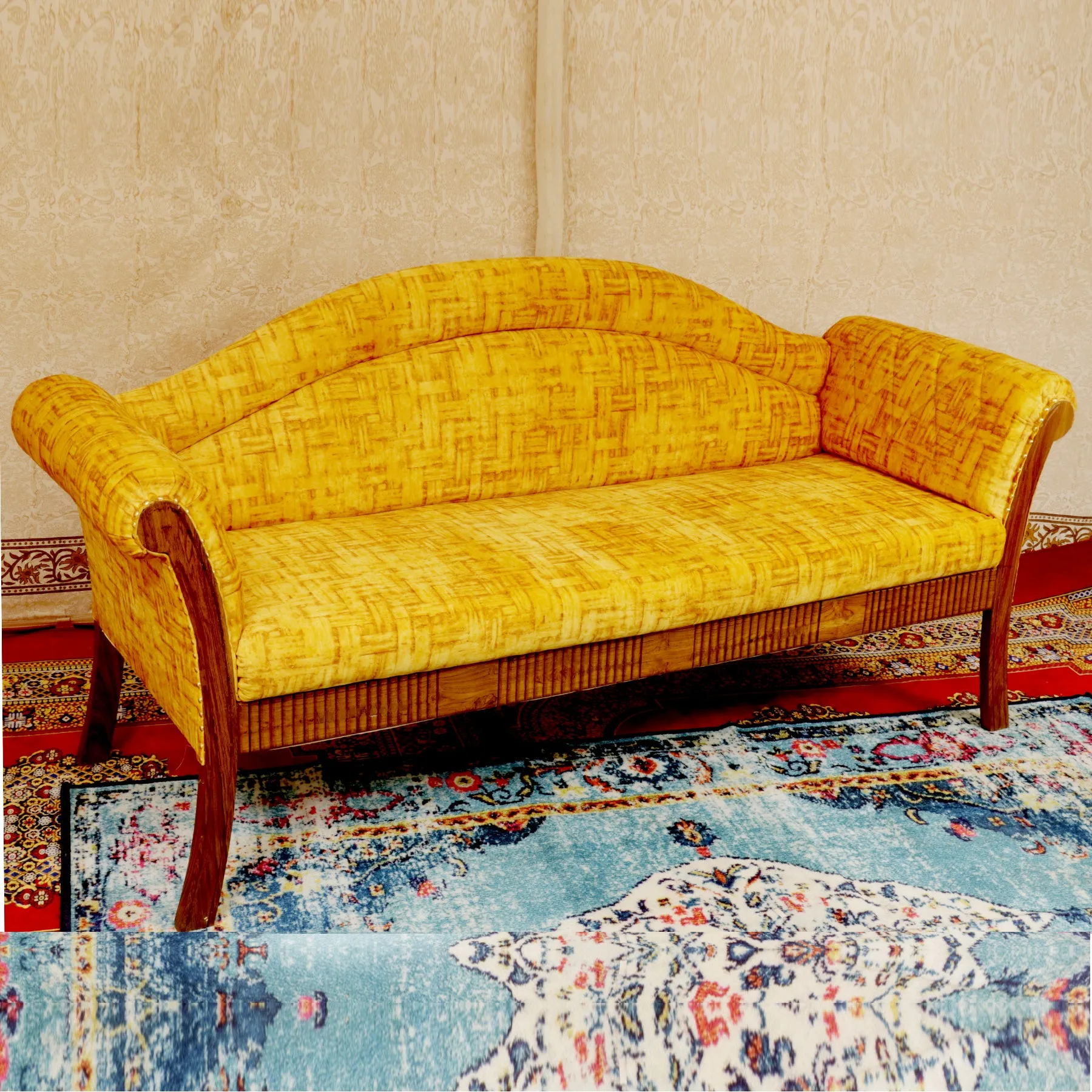 Traditional yellow upholstered 3 Seater Sofa