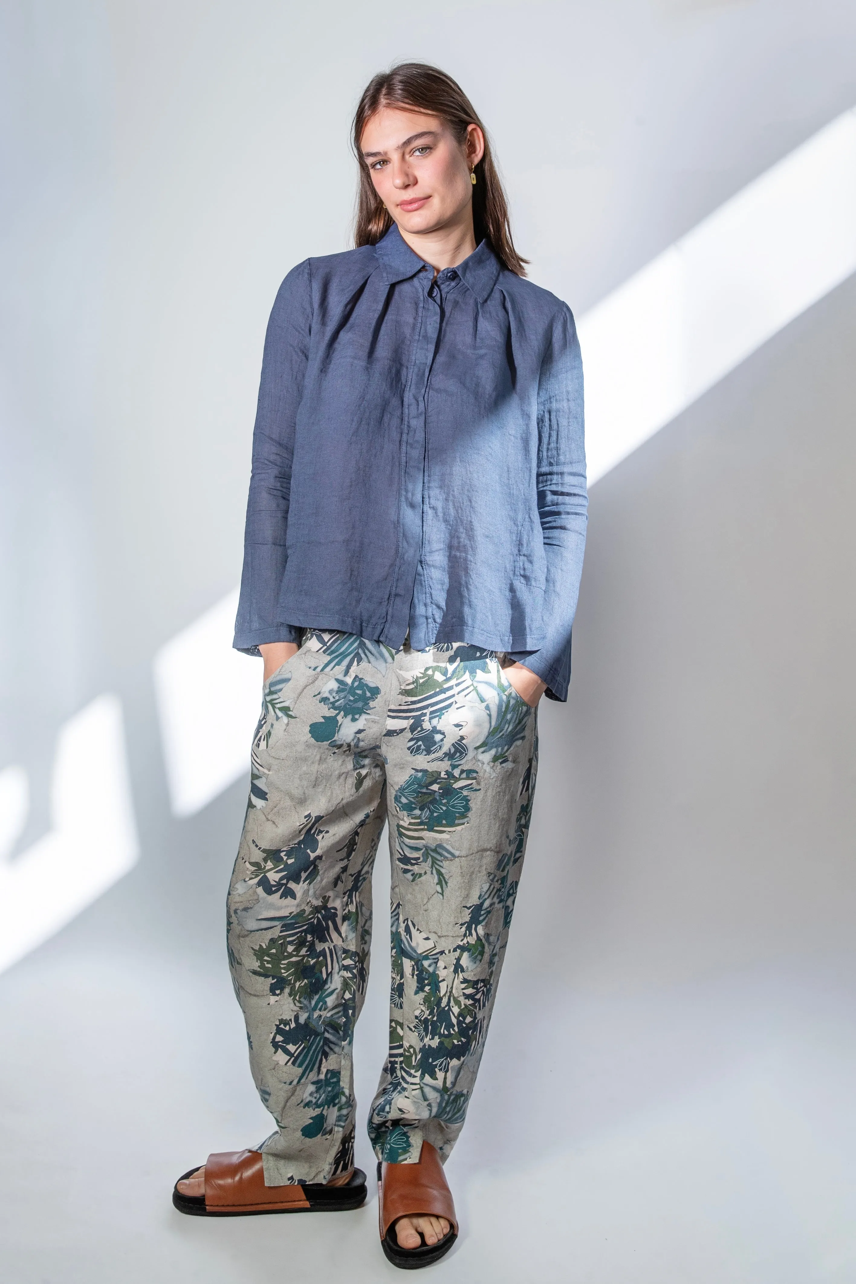 Transit Par Such Linen Pearl Grey Soft Floral Print Trouser