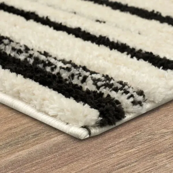 Traverse R1128 600 Four Corners Rug