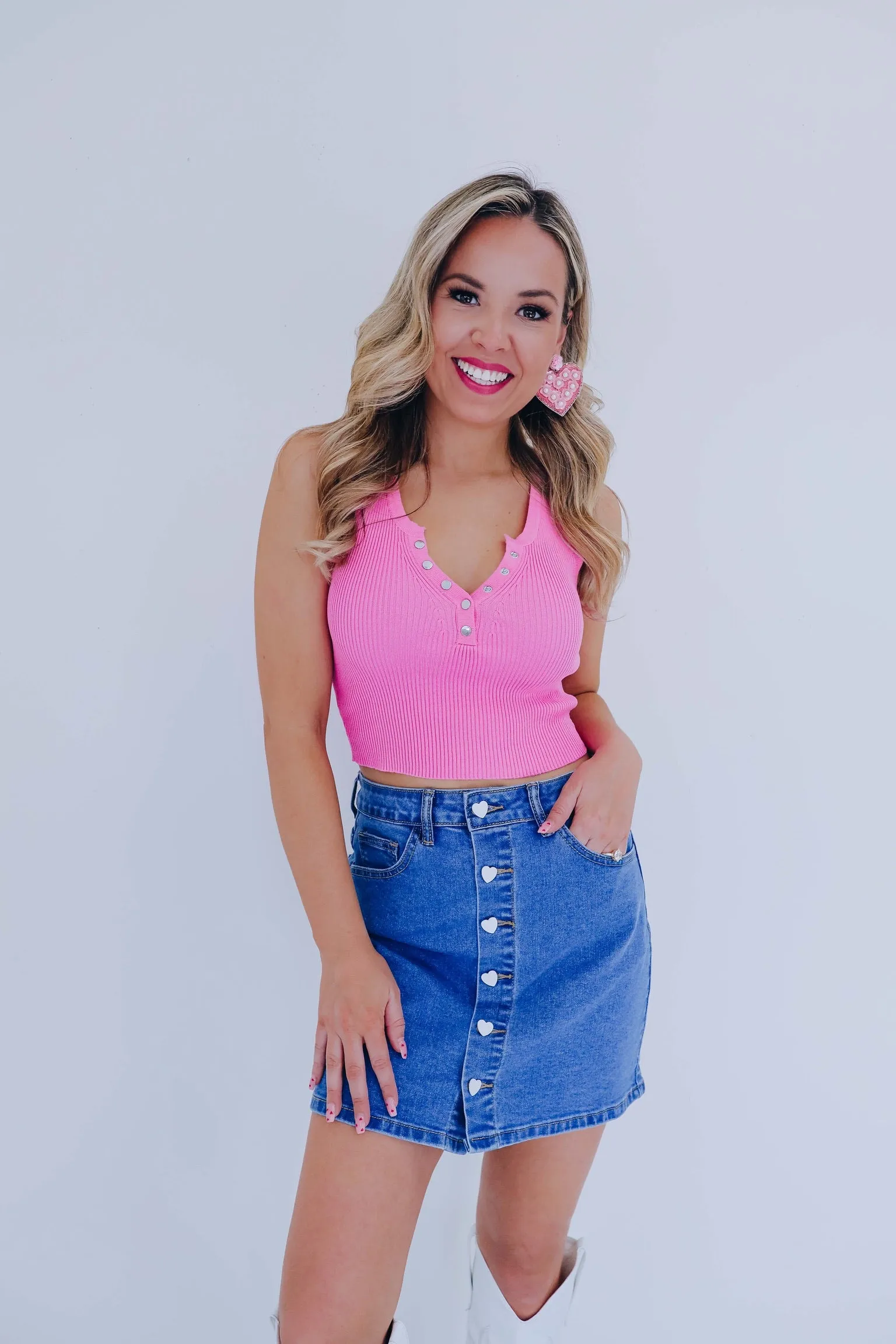 Trendy Button Front Cropped Tank - Pink