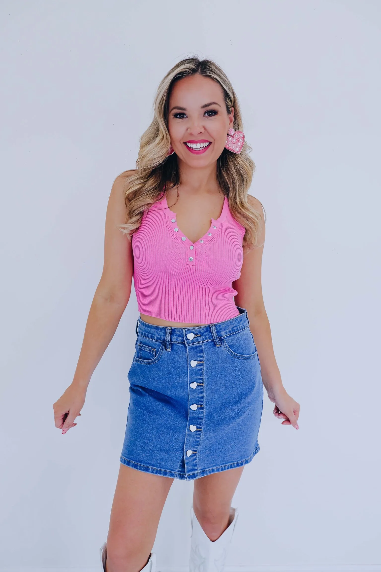 Trendy Button Front Cropped Tank - Pink