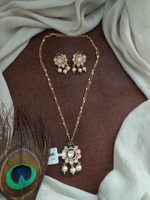 Trendy Gold-Plated Kundan Chain