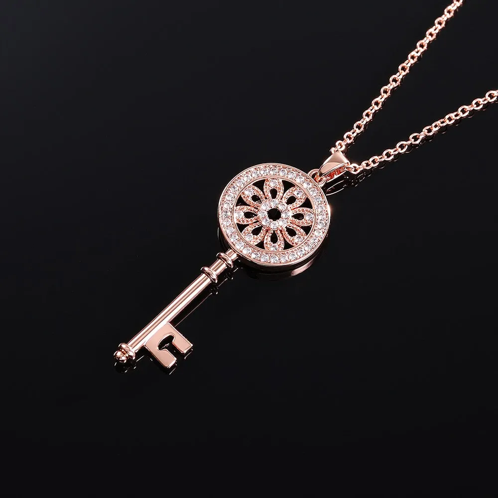 Trendy Jewelry Exquisite Micro Paved Key Pendant Necklace for Women in Silver Color