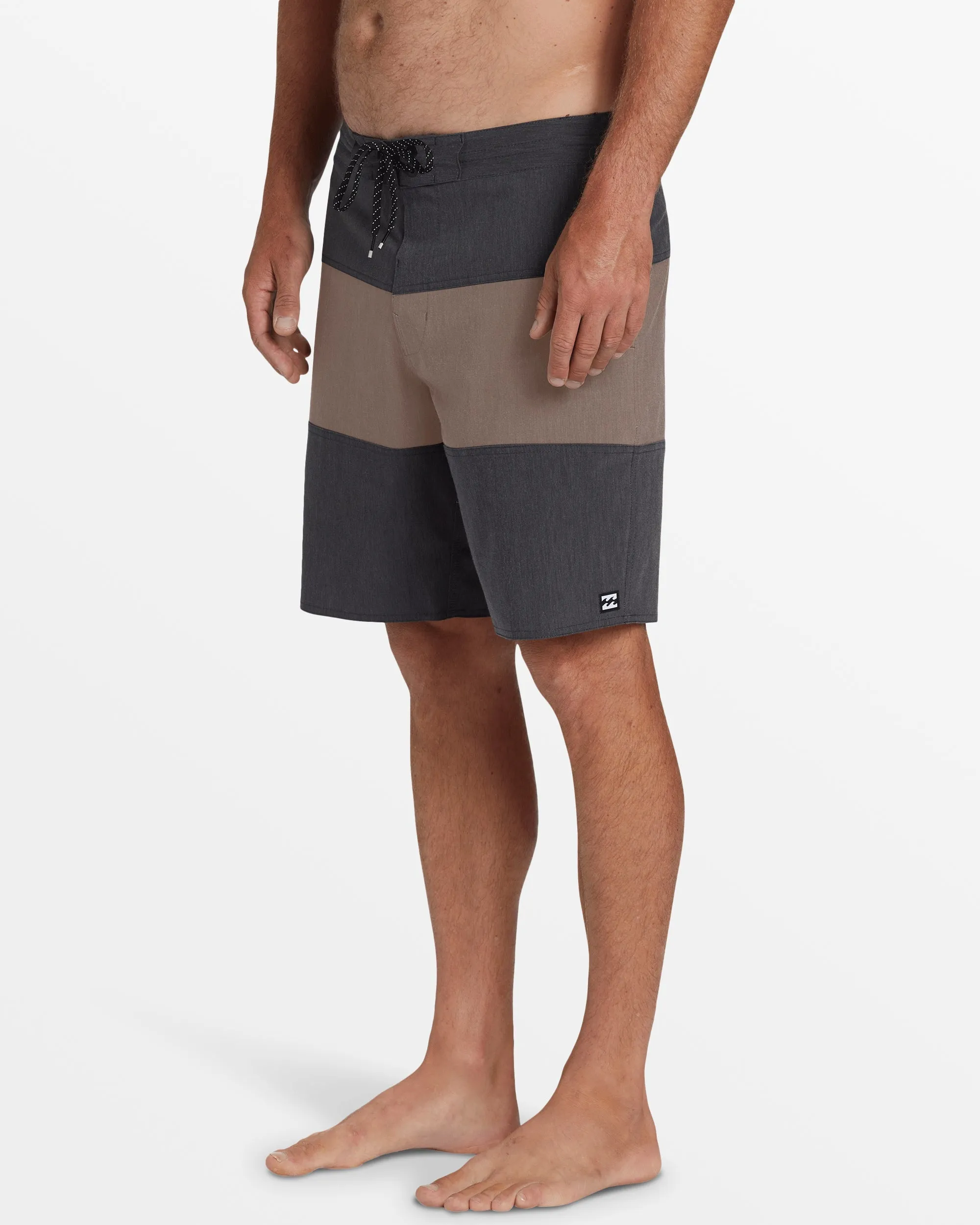 Tribong Lo Tide 19" Boardshorts - Dark Brown