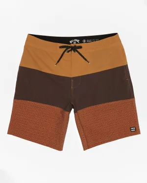 Tribong Lo Tide 19" Boardshorts - Rust