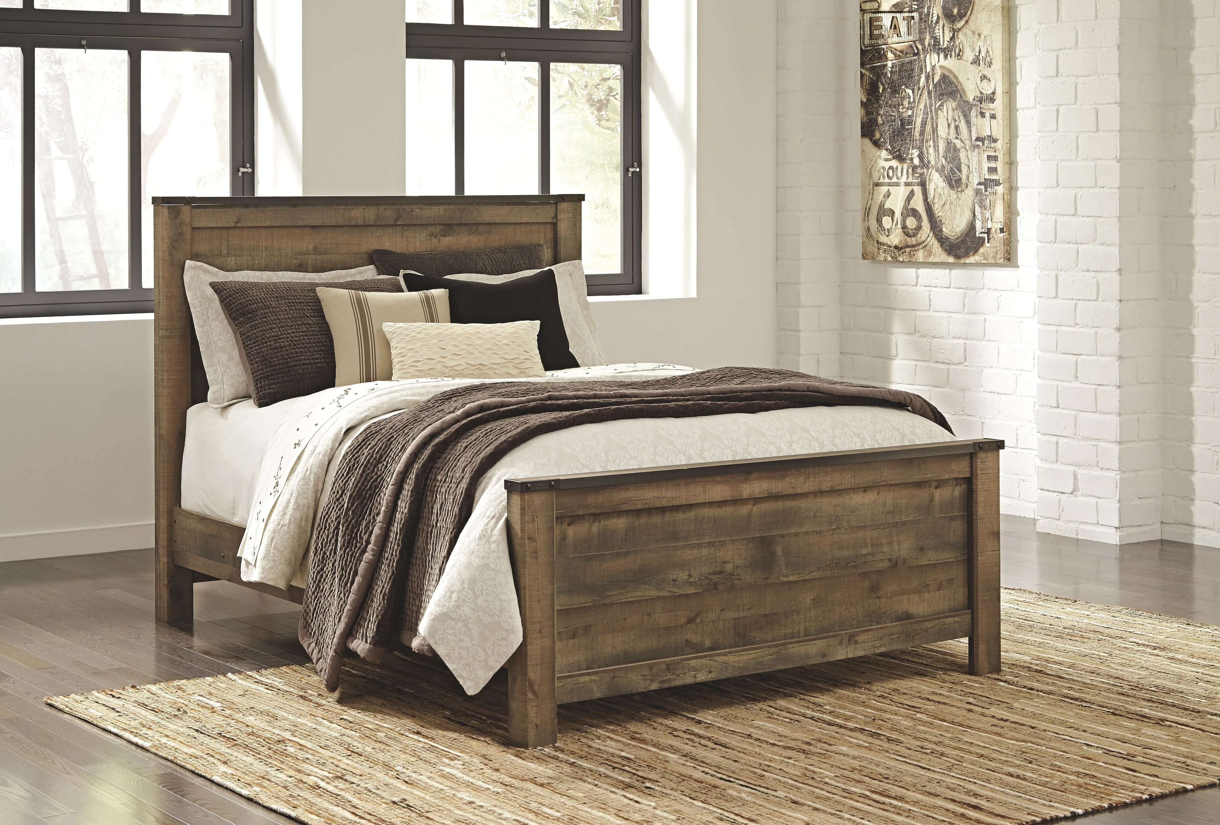 Trinell -  Panel Bed