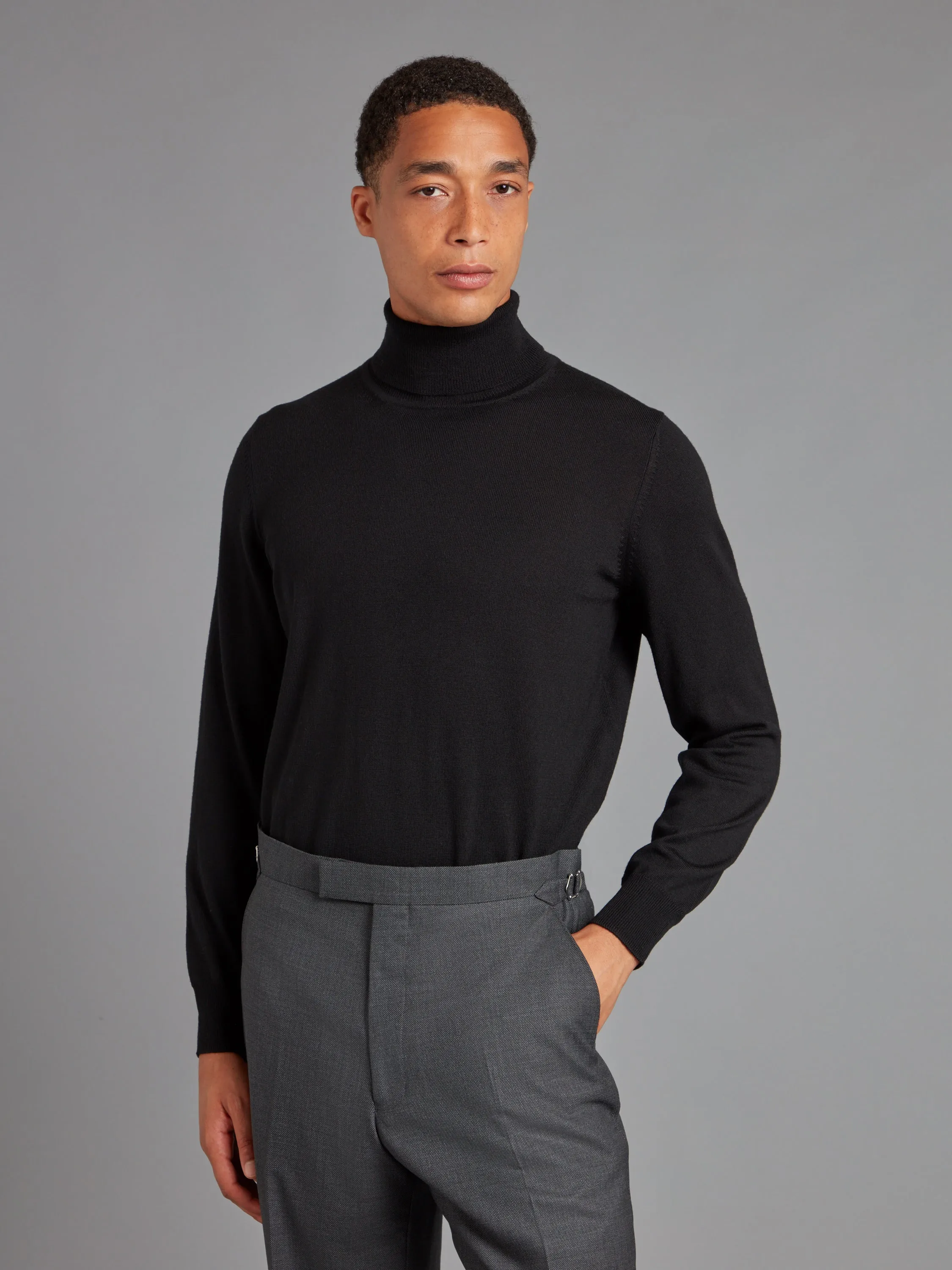 Turtle Neck Merino Sweater - Black