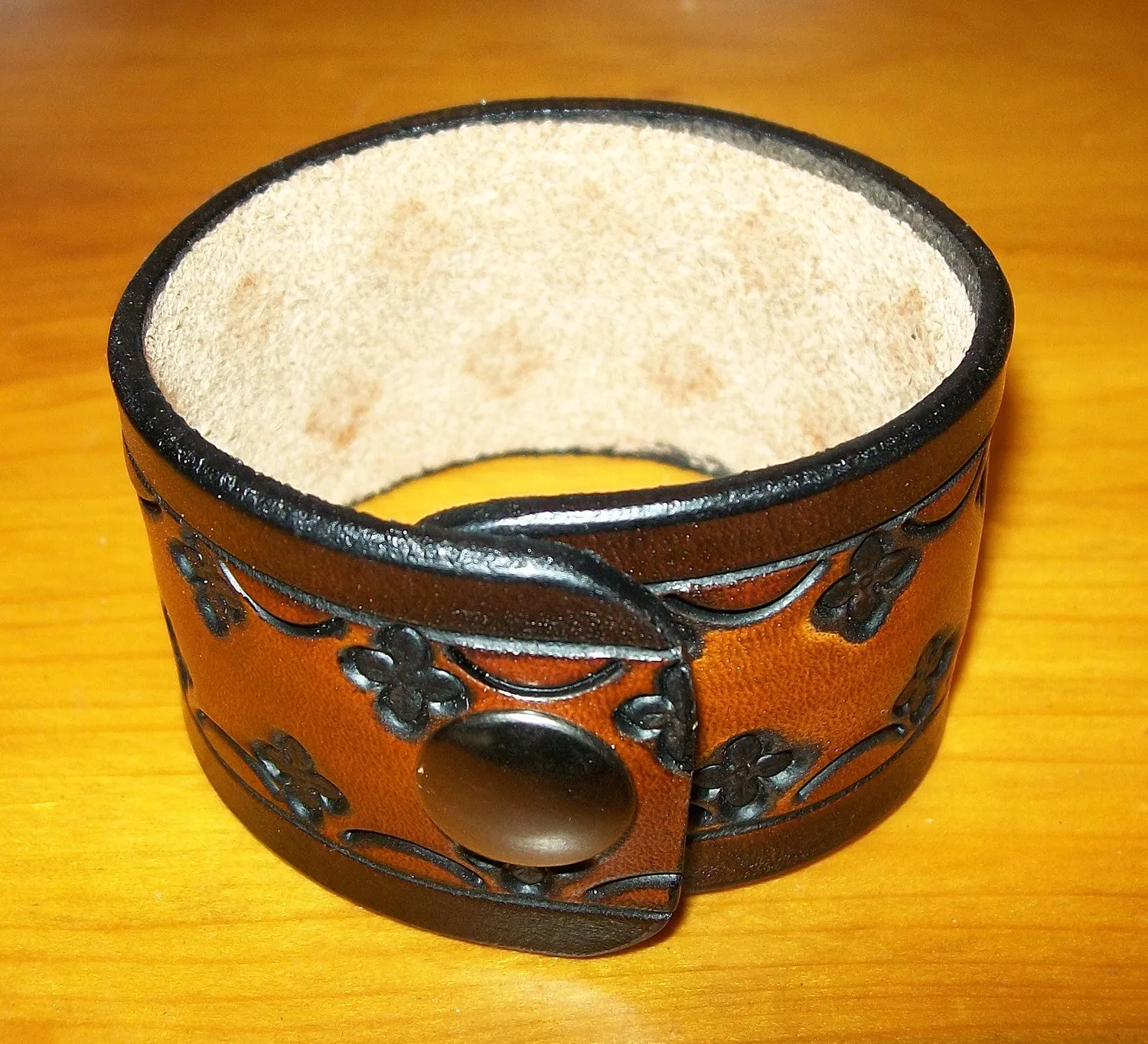 Two Tone Flower Tooled Leather Cuff Bracelet