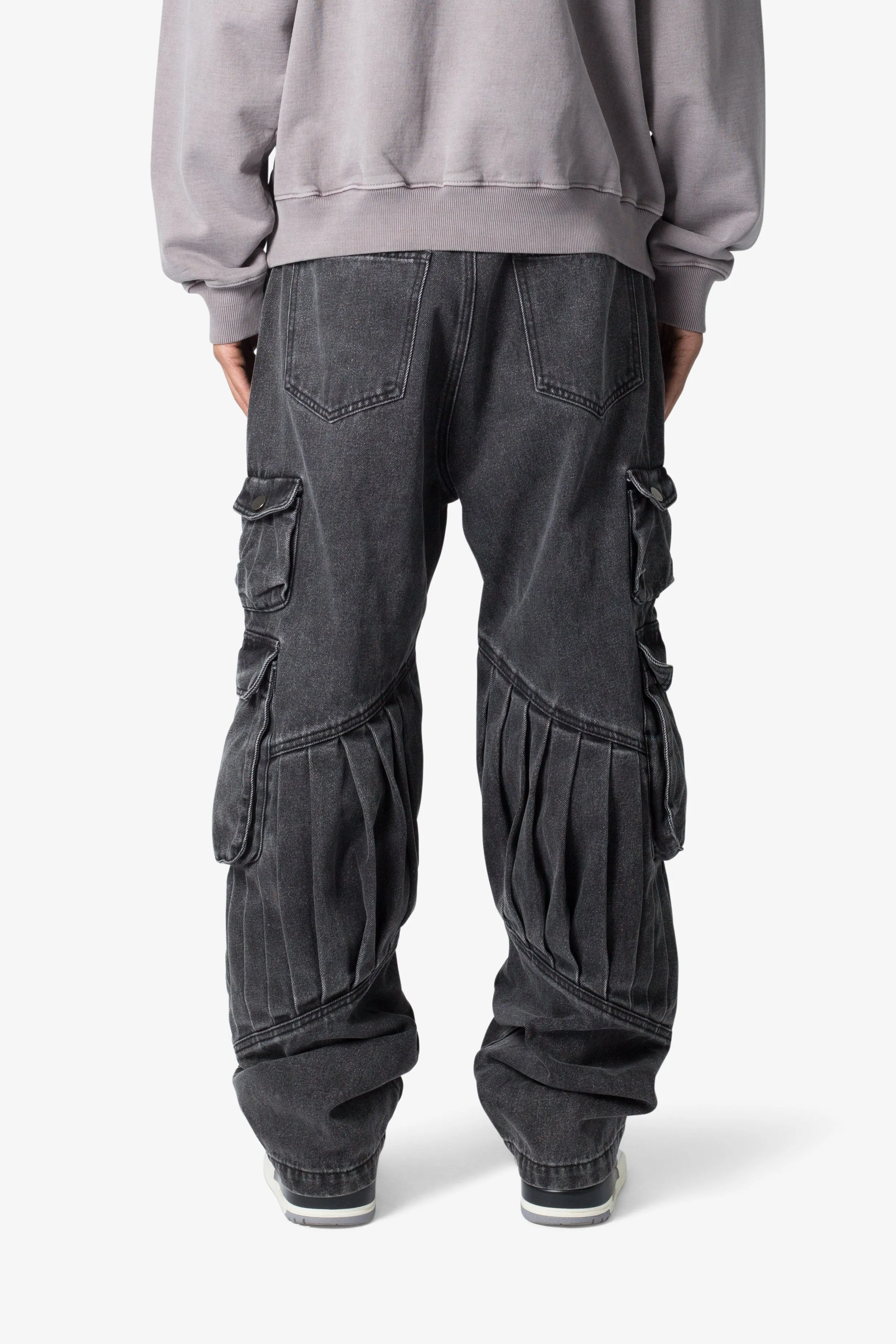 Ultra Baggy Pleated Denim - Washed Black